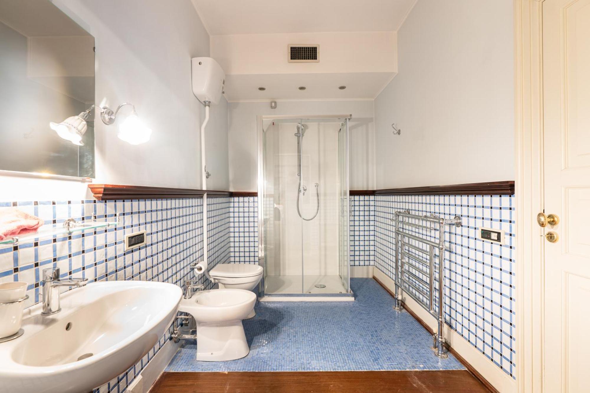 B&B Frida Suite Home Trani Eksteriør bilde