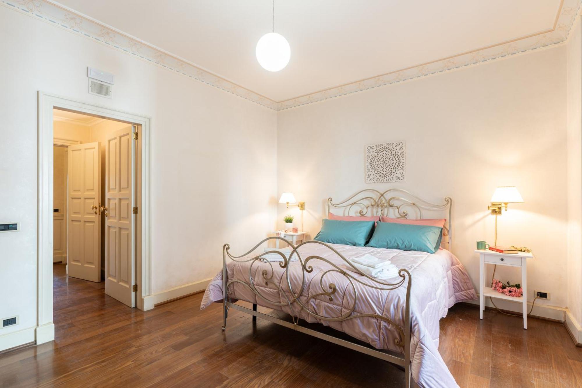 B&B Frida Suite Home Trani Eksteriør bilde